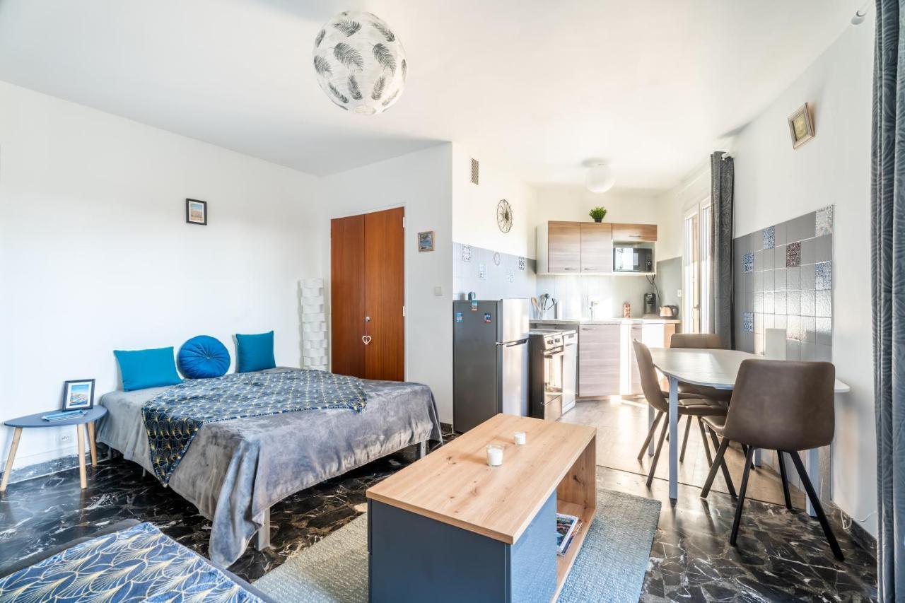 Grand Studio Proche Du Port Et Des Plages 사나리쉬르메르 외부 사진